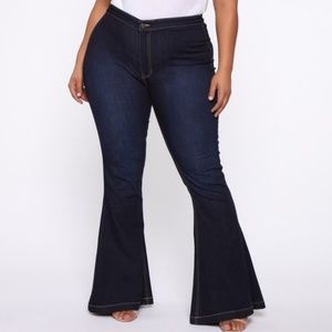 FASHION NOVA - Take Me Out II Flare Jeans